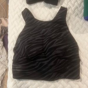 Lulu Lemon high neck sports bra size 2